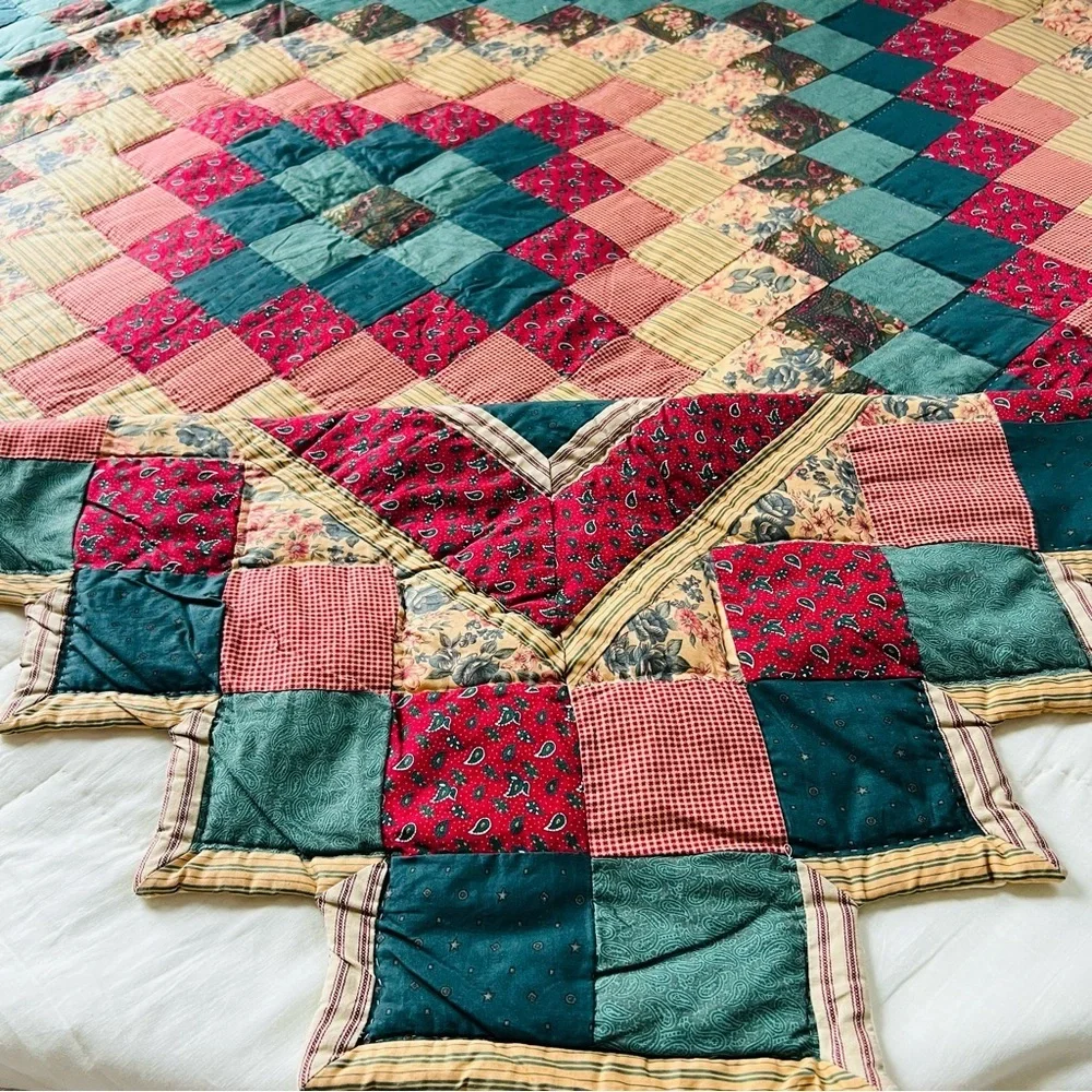 Vintage Patchwork King Size Quilt in Multicolor Design